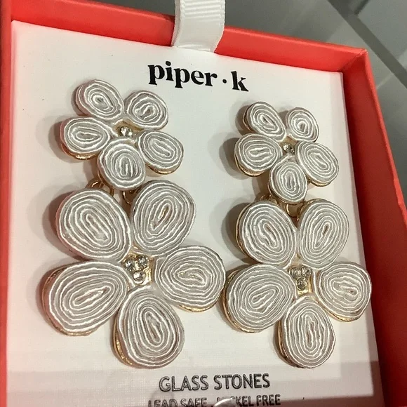 Piper Flower Earrings, Glass Stones, Ivory, Gold Trim, Pierced Nickel Free - Picture 6 of 9